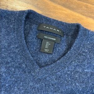 Tahari Blue V-Neck Cashmere Sweater